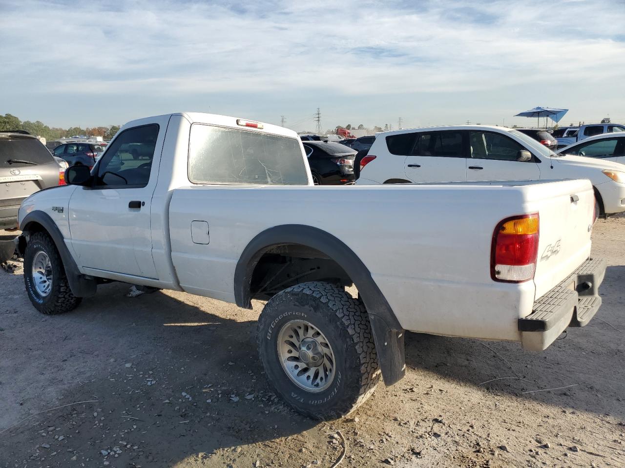 Obraz 2 z 1999 FORD RANGER  1999 z VIN 1FTZR11X6XPB23110