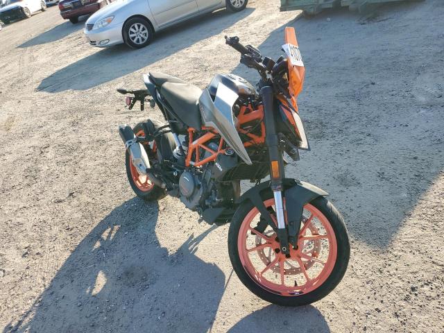 Image 1 of 2021 KTM 390 DUKE 2021 with VIN MD2JPJ409MC257690