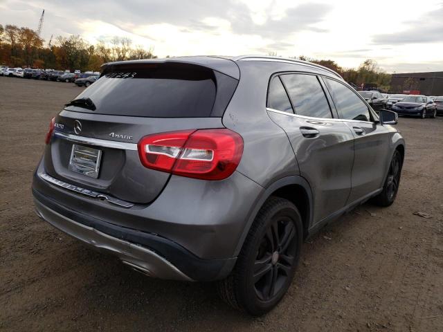 Obraz 3 z 2015 MERCEDES-BENZ GLA 250 4MATIC 2015 z VIN WDCTG4GBXFJ124409