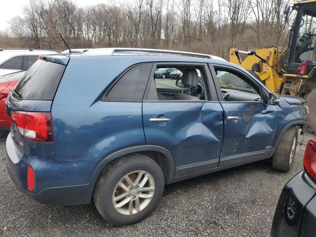 Image 3 of 2015 KIA SORENTO LX 2015 with VIN 5XYKTDA60FG596949