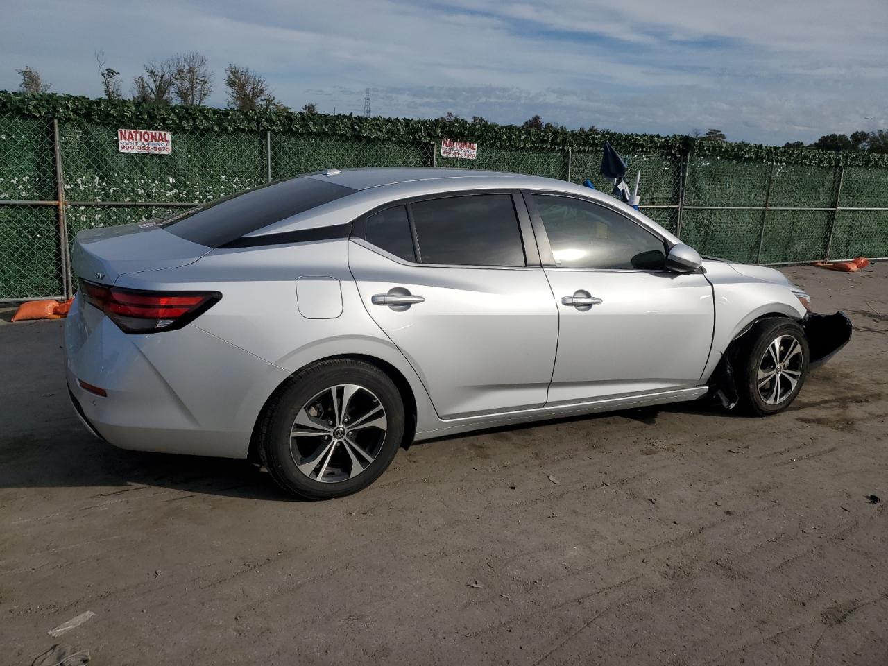 Obraz 3 z 2022 NISSAN SENTRA SV 2022 z VIN 3N1AB8CV1NY203144