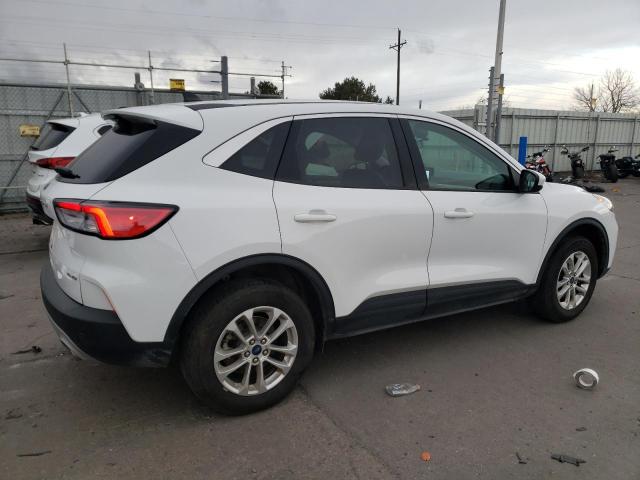 Obraz 3 z 2021 FORD ESCAPE SE 2021 z VIN 1FMCU9G67MUA84618
