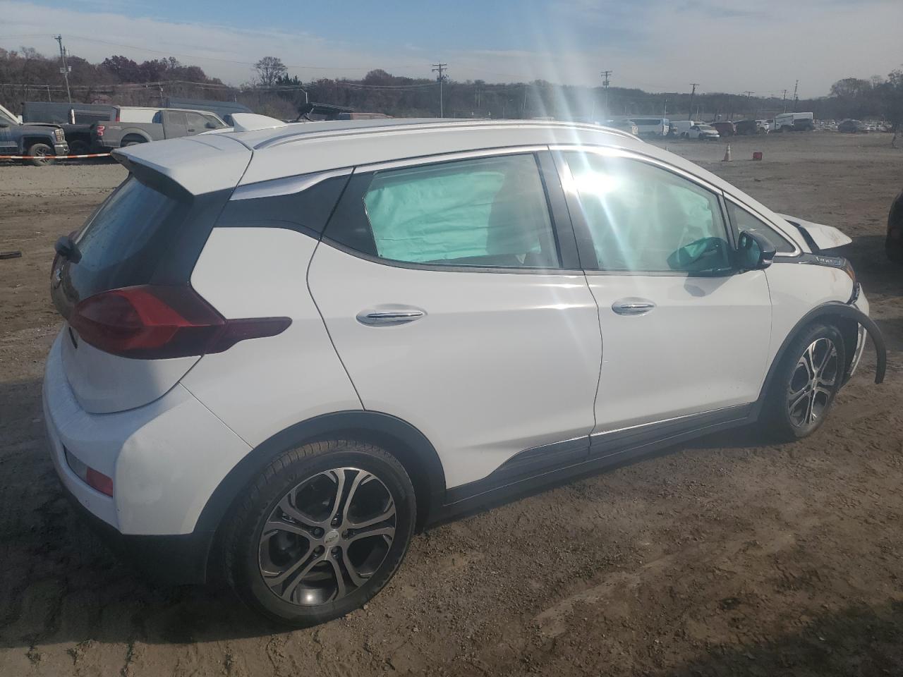 Obraz 3 z 2020 CHEVROLET BOLT EV PREMIER 2020 z VIN 1G1FZ6S09L4147164