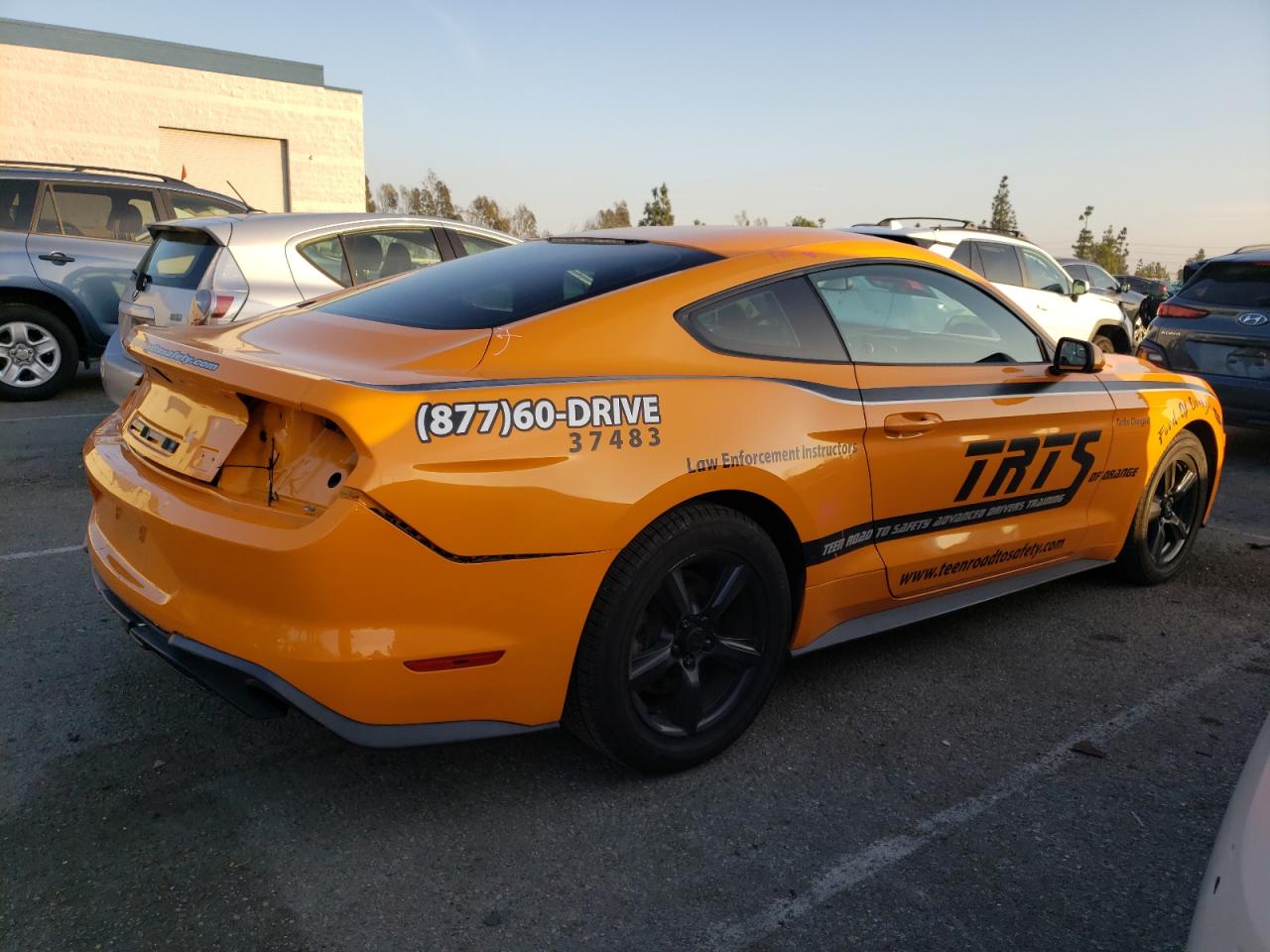 Изображение 3 2018 FORD MUSTANG  2018 с VIN 1FA6P8TH6J5184988