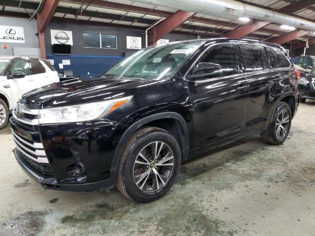 2017 TOYOTA HIGHLANDER LE 2017 image