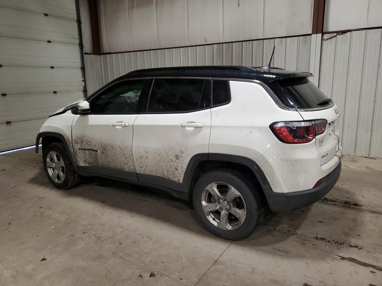 Изображение 2 2020 JEEP COMPASS LATITUDE 2020 с VIN 3C4NJDBB9LT109069