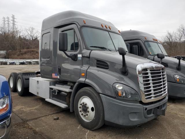 2017 FREIGHTLINER CASCADIA 113  2017 image