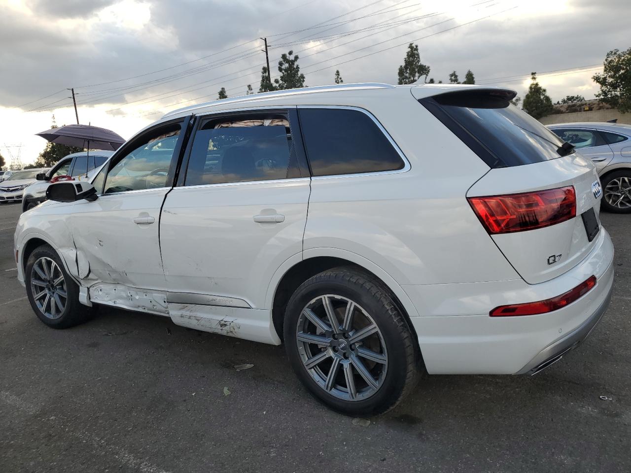 Изображение 2 2019 AUDI Q7 PREMIUM PLUS 2019 с VIN WA1LAAF72KD003511