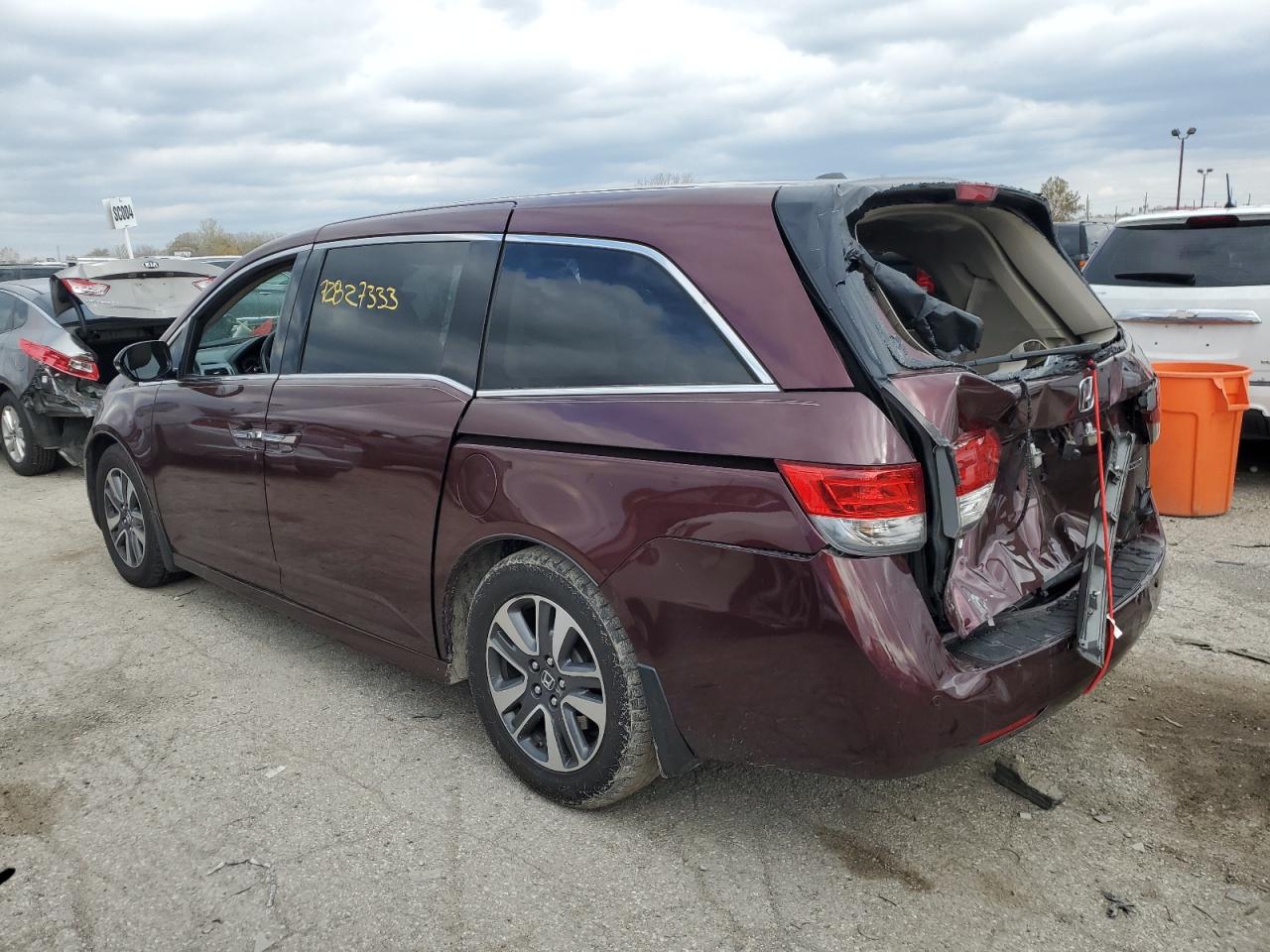 Image 2 of 2015 HONDA ODYSSEY TOURING 2015 with VIN 5FNRL5H90FB095958