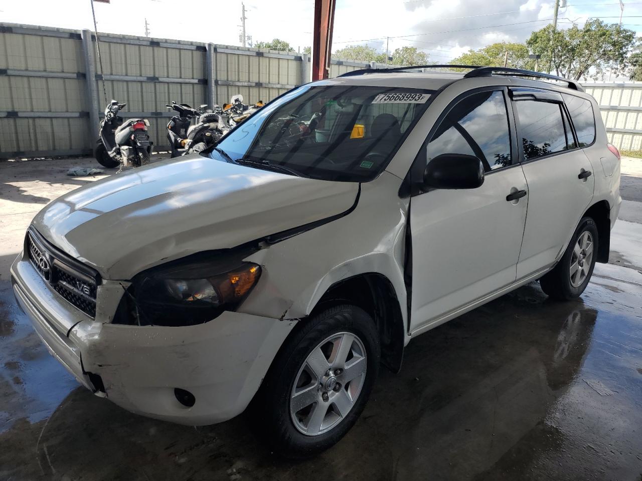 Obraz 1 z 2006 TOYOTA RAV4  2006 z VIN JTMBK33V865009228