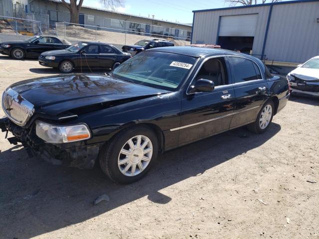 2011 LINCOLN TOWN CAR SIGNATURE LIMITED 2011 image