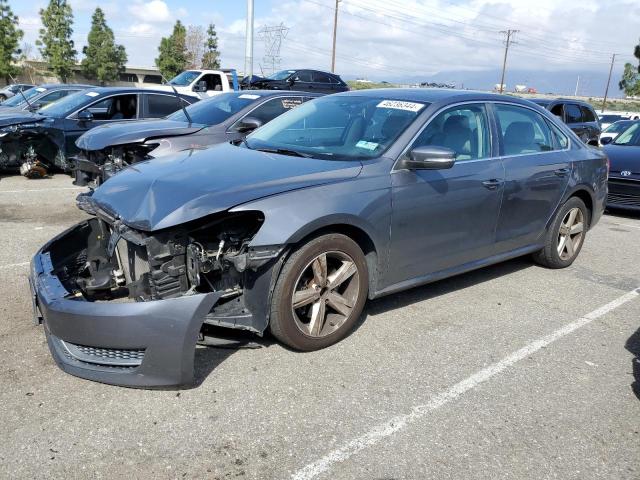 Image 1 of 2013 VOLKSWAGEN PASSAT SE 2013 with VIN 1VWBP7A35DC031350