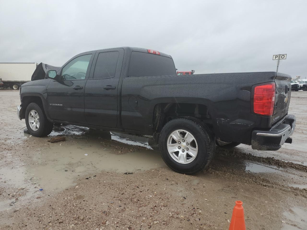 Image 2 of 2014 CHEVROLET SILVERADO K1500 LT 2014 with VIN 1GCVKREC4EZ121186