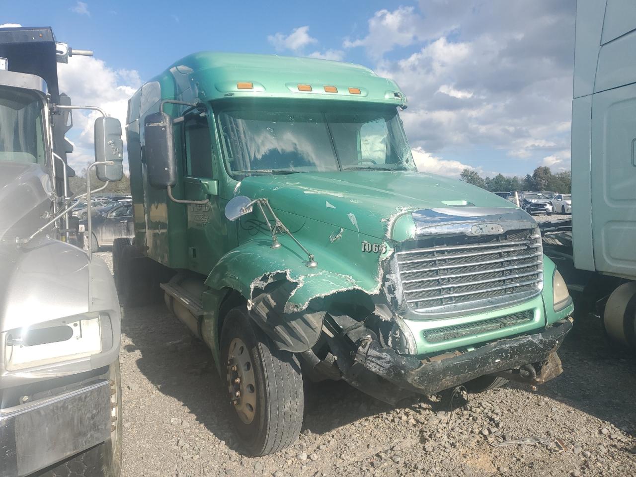Изображение 2013 FREIGHTLINER CONVENTIONAL COLUMBIA 2013