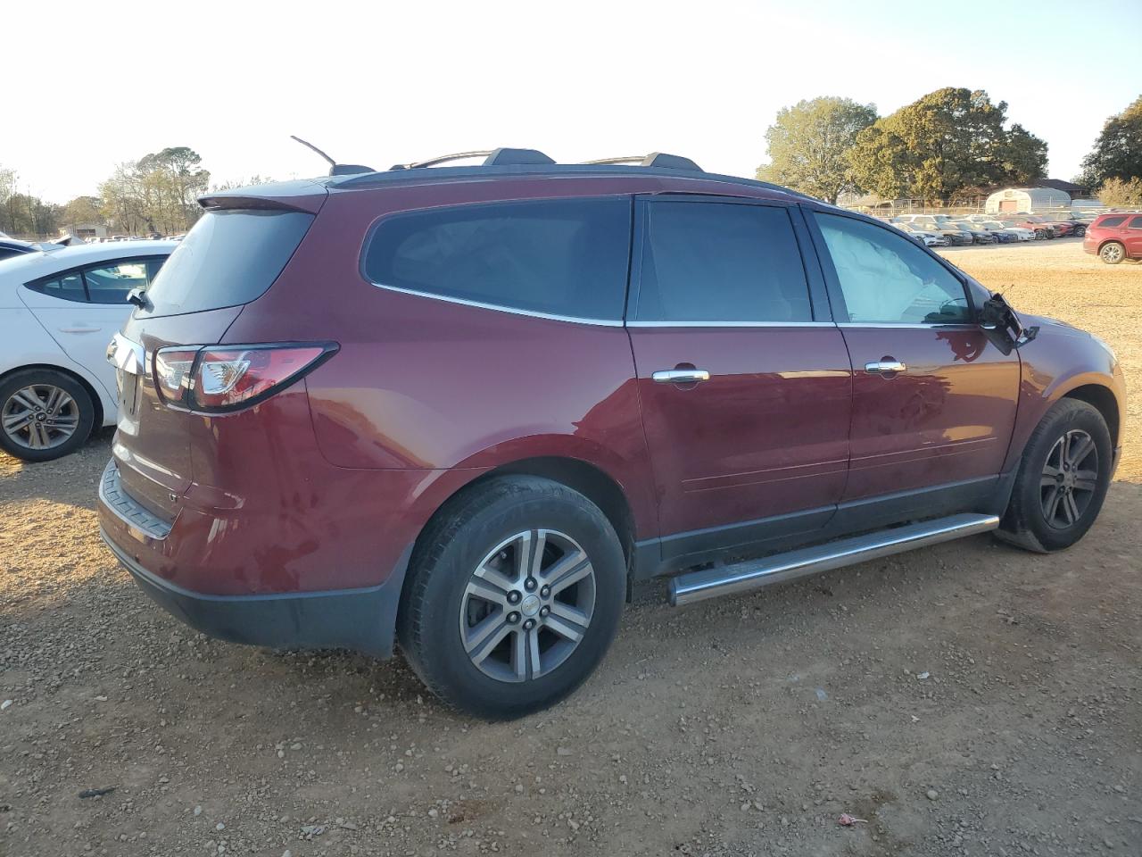 Изображение 3 2017 CHEVROLET TRAVERSE LT 2017 с VIN 1GNKVHKD1HJ157087