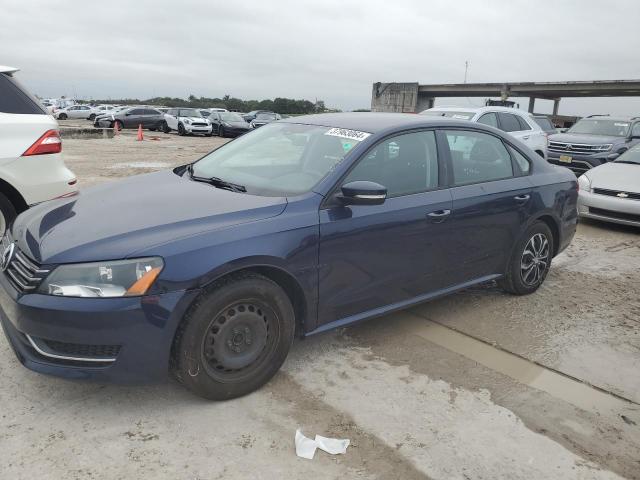 Obraz 1 z 2015 VOLKSWAGEN PASSAT S 2015 z VIN 1VWAT7A33FC033950