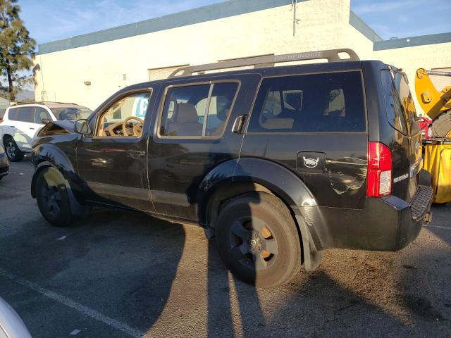 Obraz 2 z 2006 NISSAN PATHFINDER LE 2006 z VIN 5N1AR18U96C647619