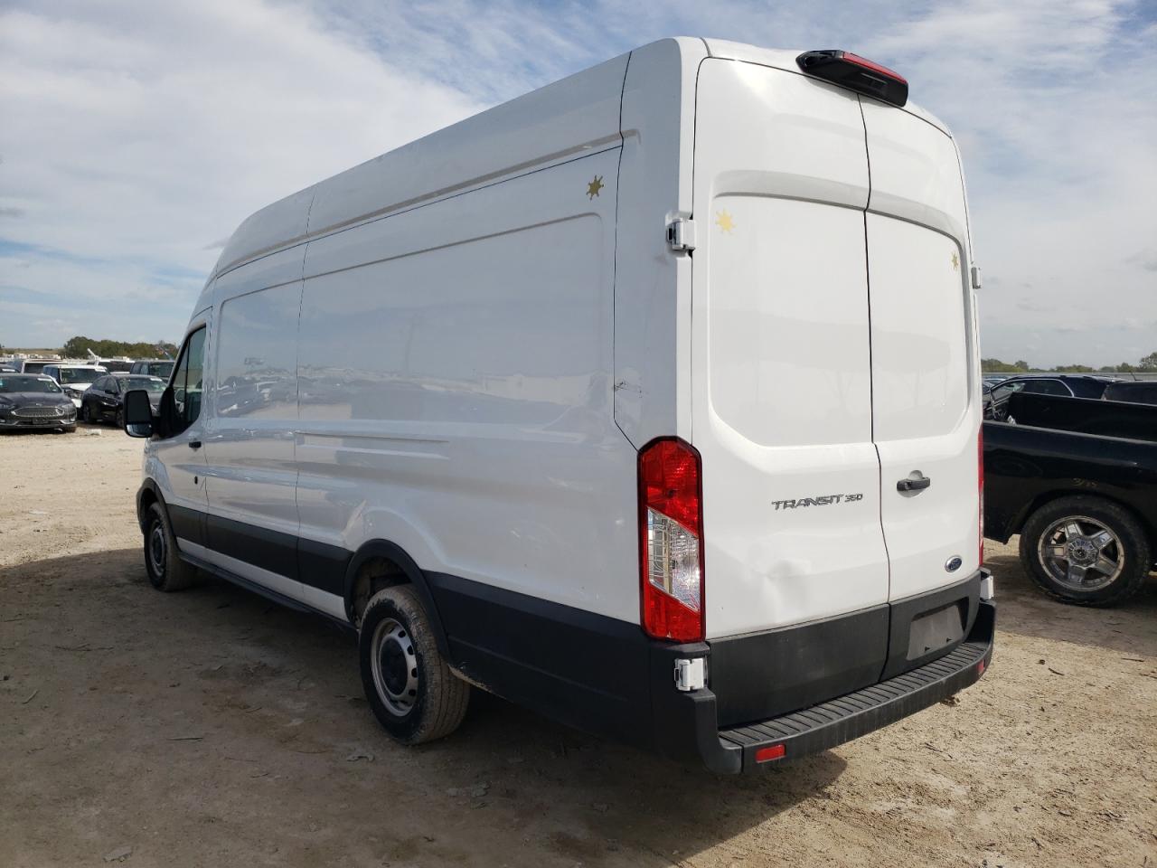 Изображение 2 2022 FORD TRANSIT T-350 2022 с VIN 1FTBW3X81NKA32522