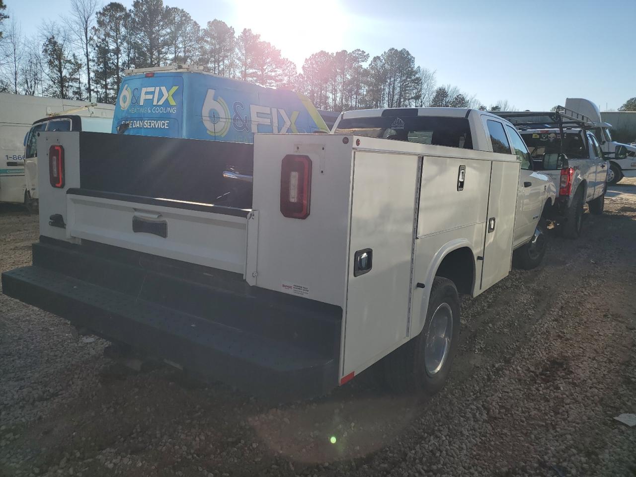 Image 3 of 2022 RAM 3500  2022 with VIN 3C7WRTCLXNG215401