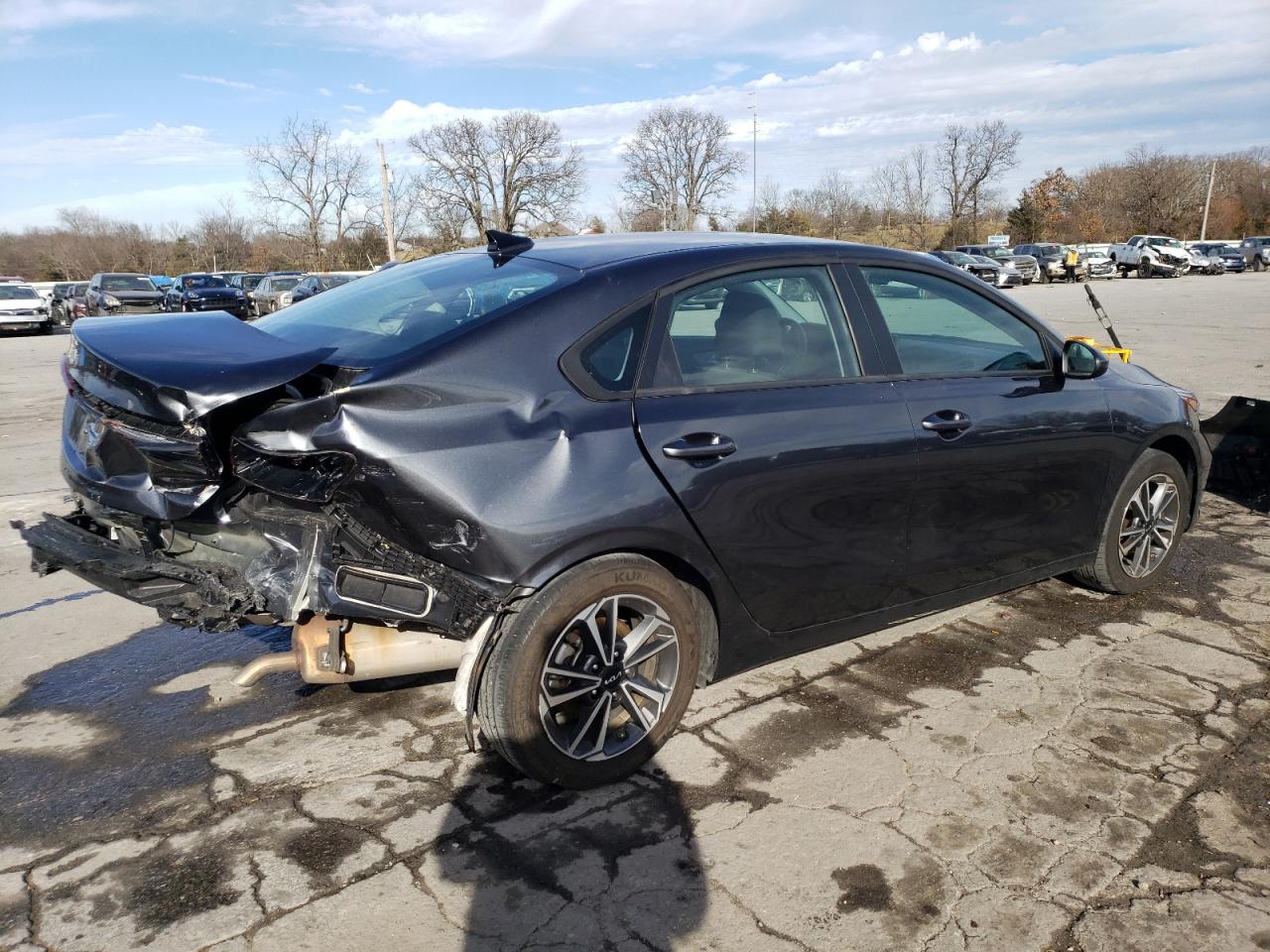 Image 3 of 2023 KIA FORTE LX 2023 with VIN 3KPF24ADXPE508927