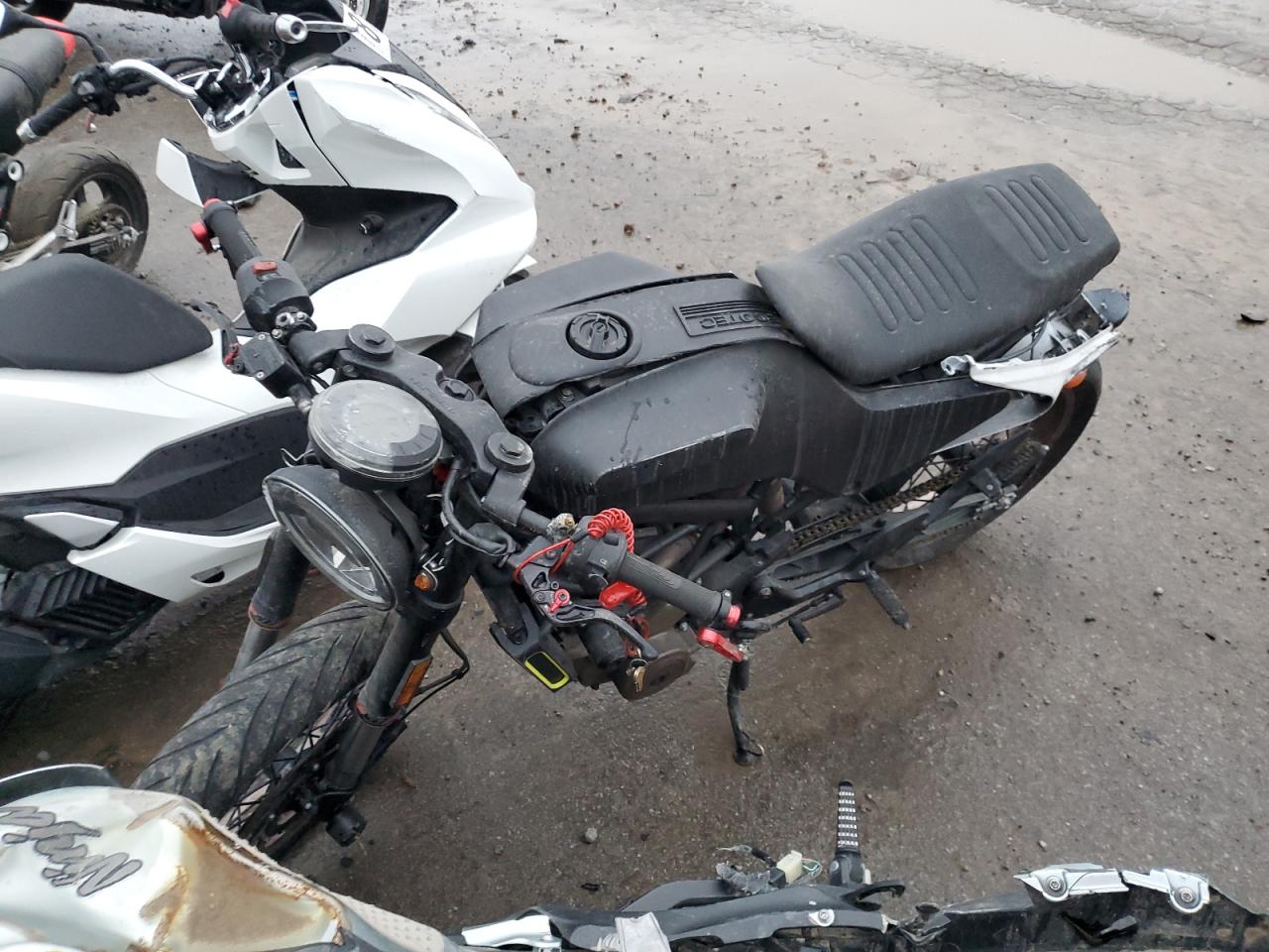 Изображение 2 2019 HUSQVARNA VITPILEN 401  2019 с VIN VBKUVJ400KM254031