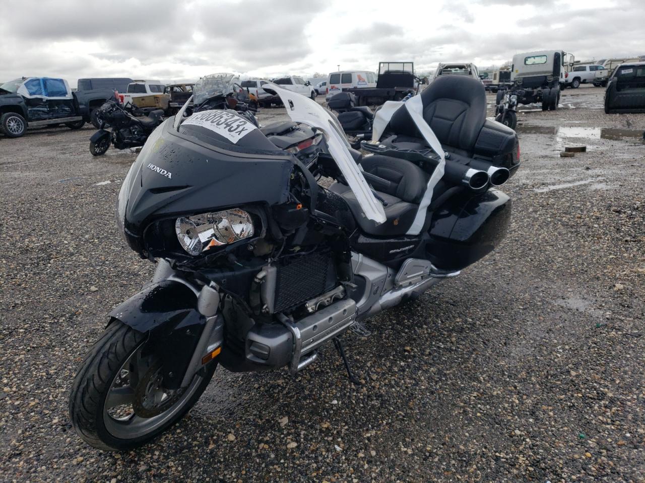 Obraz 2 z 2012 HONDA GL1800  2012 z VIN JH2SC68G4CK001205