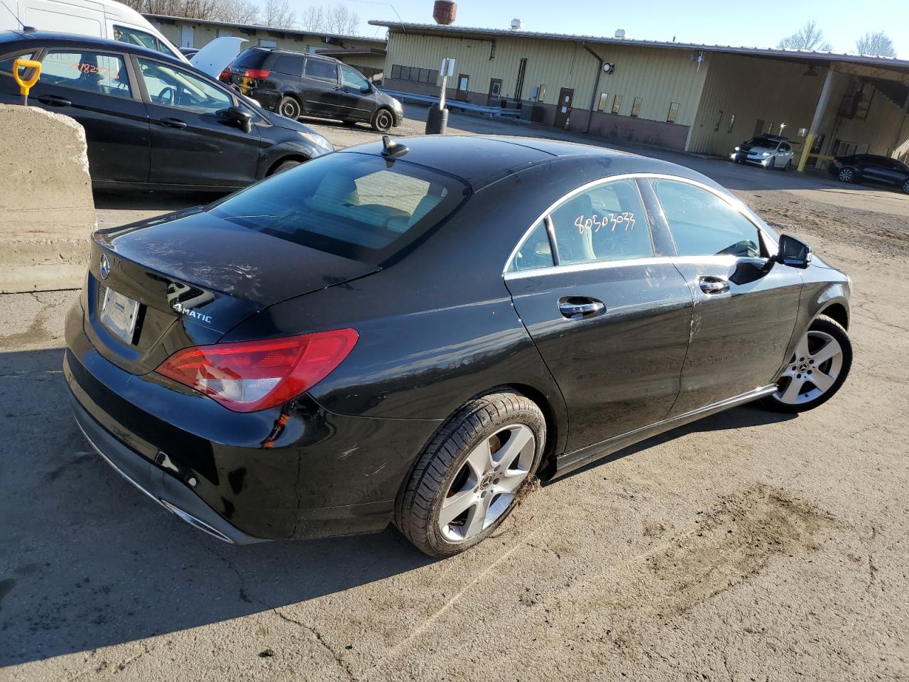 Obraz 3 z 2019 MERCEDES-BENZ CLA 250 4MATIC 2019 z VIN WDDSJ4GB7KN710254
