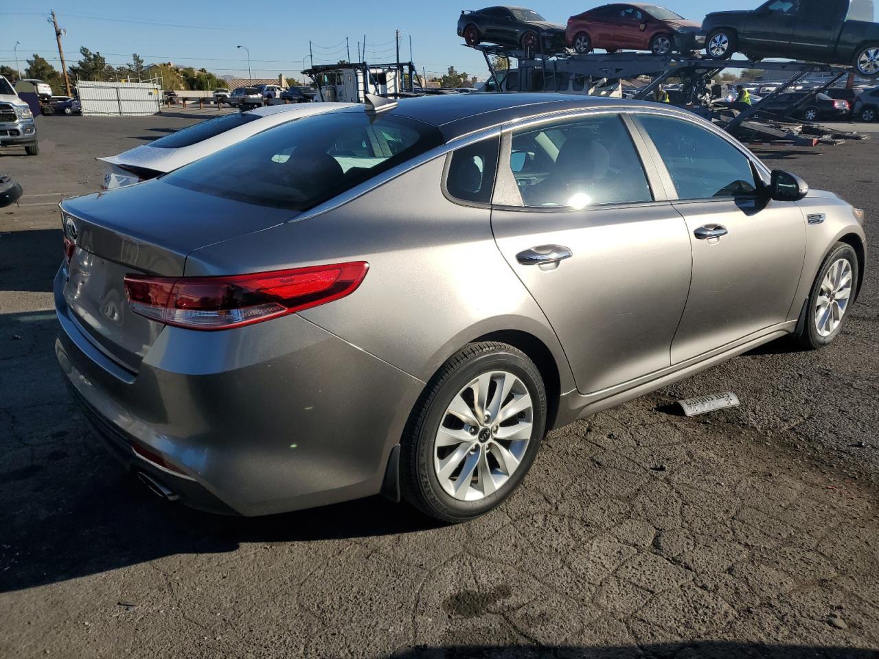 Изображение 3 2018 KIA OPTIMA LX 2018 с VIN 5XXGT4L38JG255062