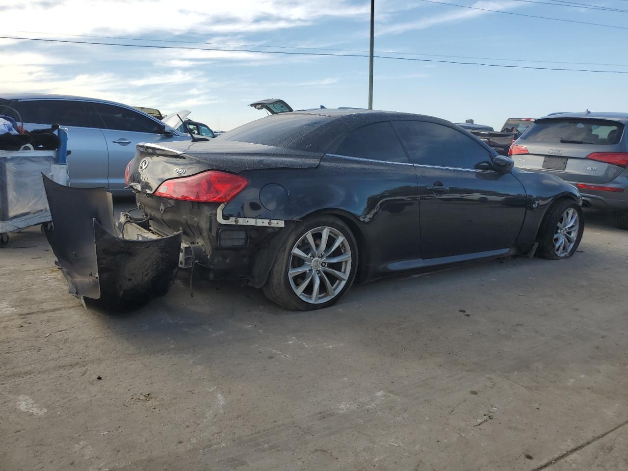 Image 3 of 2014 INFINITI Q60 BASE 2014 with VIN JN1CV6FE1EM902521