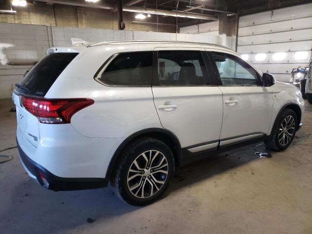 Obraz 3 z 2017 MITSUBISHI OUTLANDER GT 2017 z VIN JA4JZ4AXXHZ056980