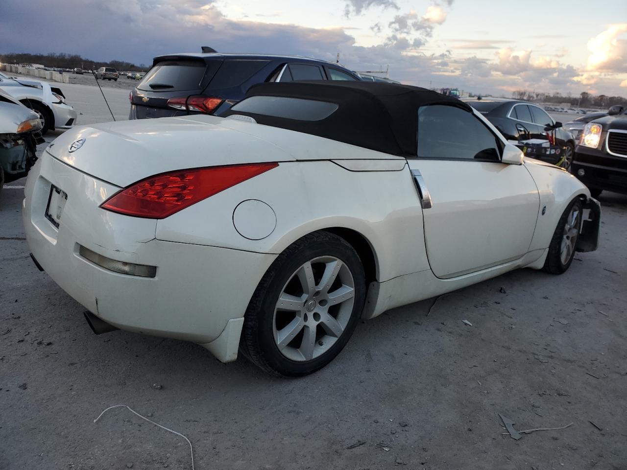 Image 3 of 2006 NISSAN 350Z ROADSTER 2006 with VIN JN1AZ36A06M458170
