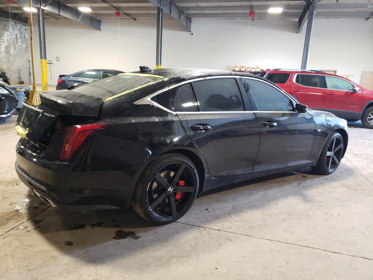 Obraz 3 z Cadillac Ct5 Luxury 2021 z VIN 1G6DX5RK6M0110980