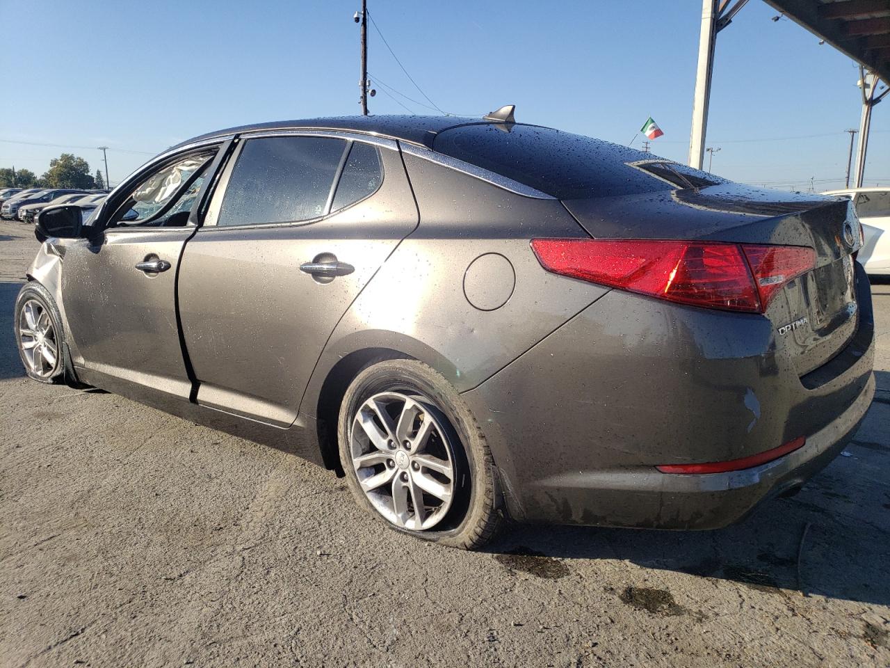Image 2 of 2013 KIA OPTIMA LX 2013 with VIN 5XXGM4A7XDG252106