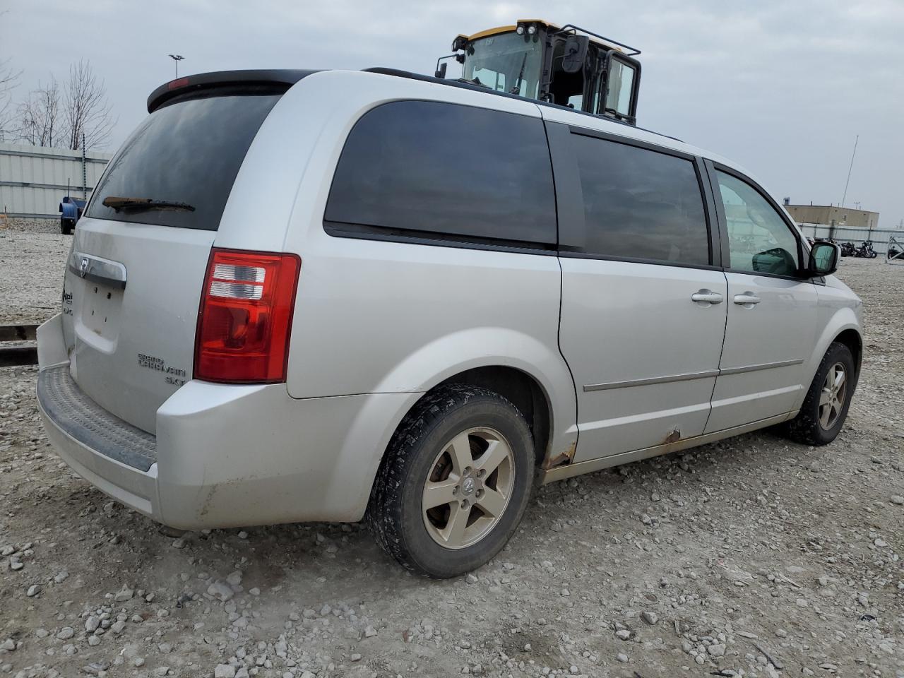Image 3 of 2010 DODGE GRAND CARAVAN SXT 2010 with VIN 2D4RN5D16AR118931