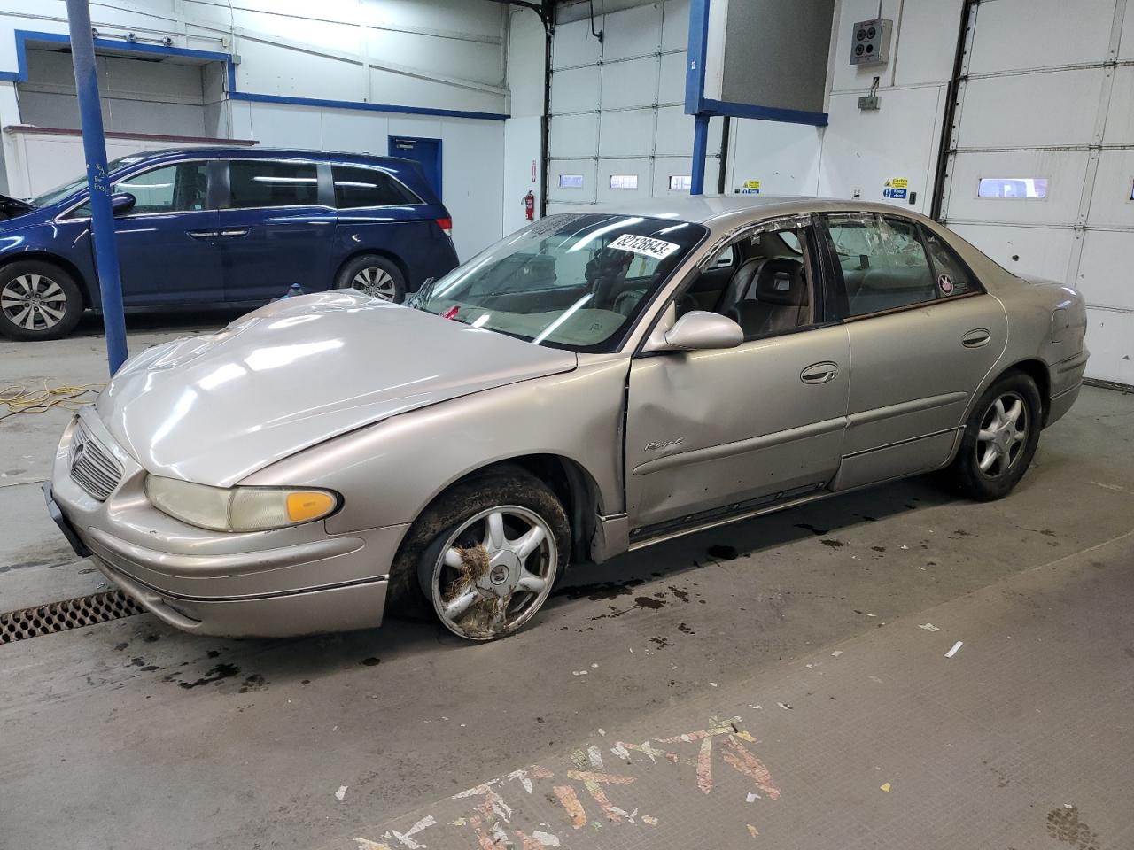 Изображение 1 2000 BUICK REGAL LS 2000 с VIN 2G4WB55K2Y1281046