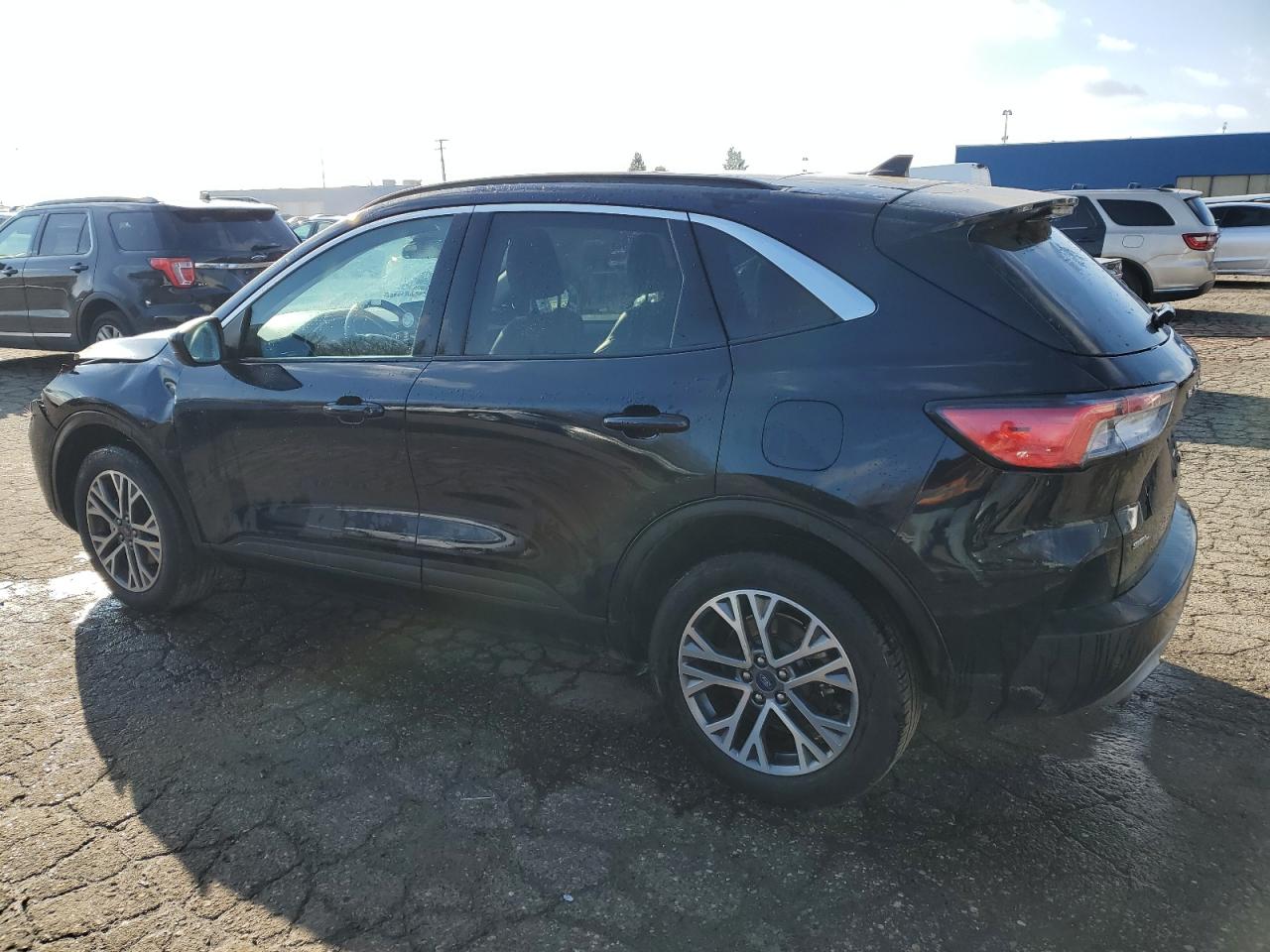 Image 2 of 2021 FORD ESCAPE SEL 2021 with VIN 1FMCU9H61MUA70552