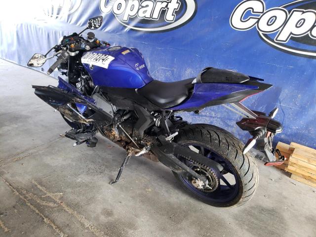 Obraz 3 z 2022 YAMAHA YZFR7  2022 z VIN JYARM38EXNA003904