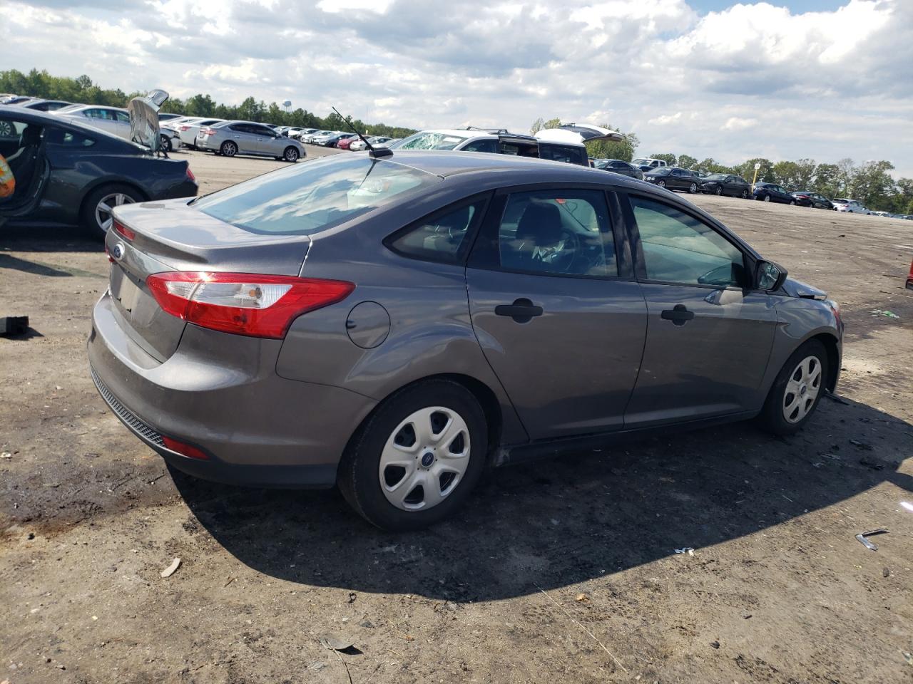 Изображение 3 2014 FORD FOCUS S 2014 с VIN 1FADP3E27EL245060