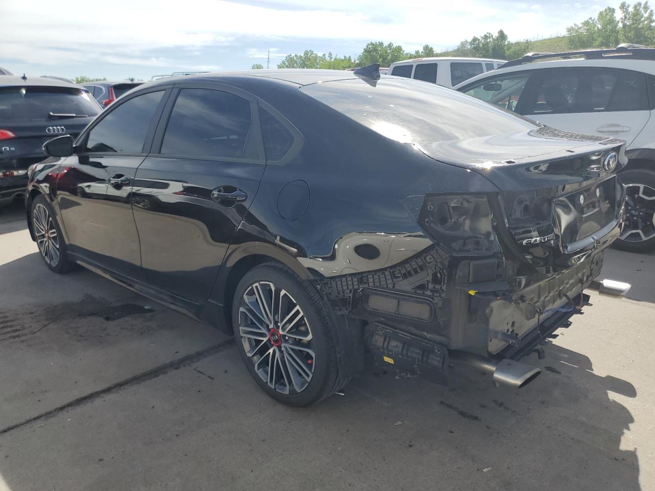 Изображение 2 2021 KIA FORTE GT 2021 с VIN 3KPF44AC0ME395745