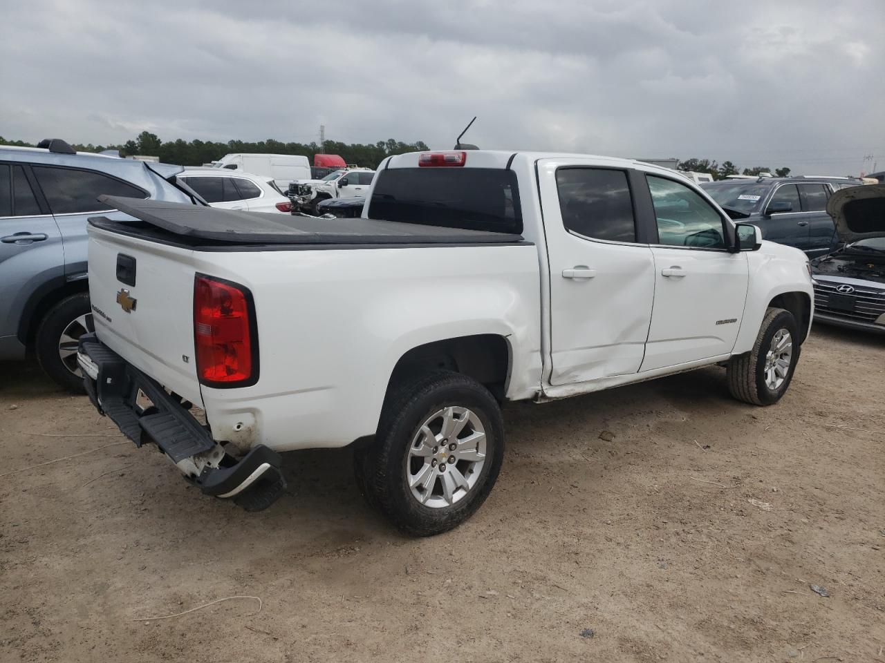 Image 3 of Chevrolet Colorado Lt 2019 with VIN 1GCGSCEN8K1241798