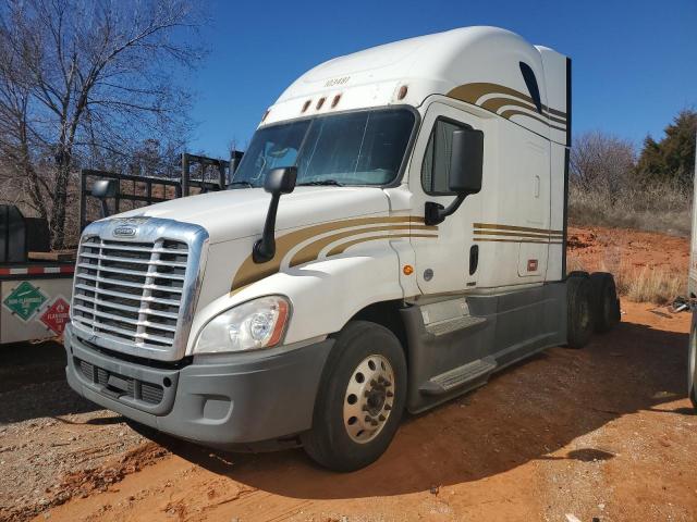Image 2 of 2019 FREIGHTLINER CASCADIA 125  2019 with VIN 3AKJGLDR7KDJW1927