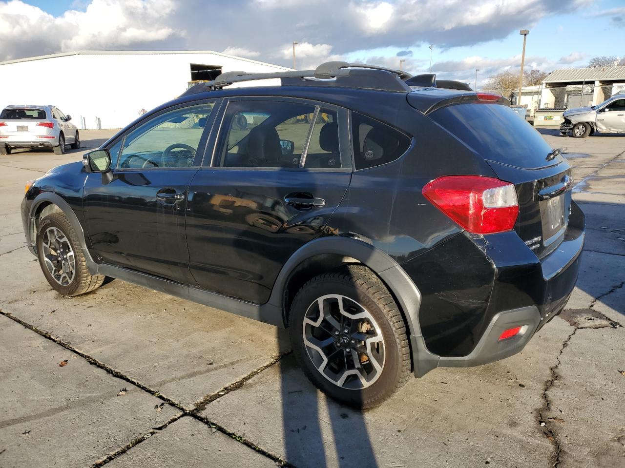 Obraz 2 z 2016 SUBARU CROSSTREK LIMITED 2016 z VIN JF2GPALCXGH340596
