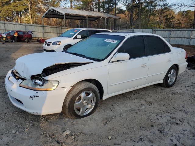 Image 1 of 1998 HONDA ACCORD EX 1998 with VIN 1HGCG1656WA020517