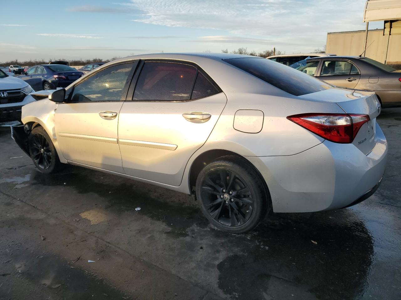 Изображение 2 2016 TOYOTA COROLLA L 2016 с VIN 5YFBURHE8GP515569