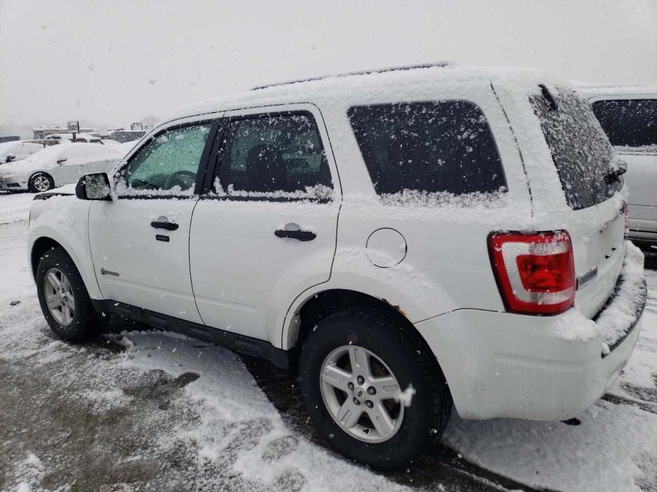 Image 2 of 2010 FORD ESCAPE HYBRID 2010 with VIN 1FMCU5K31AKB03354