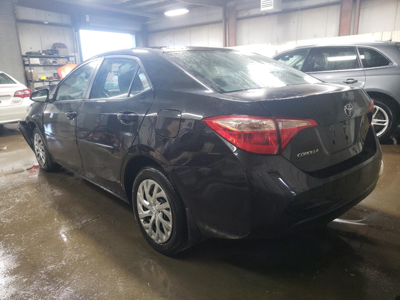 Изображение 2 2019 TOYOTA COROLLA L 2019 с VIN 2T1BURHE0KC149101