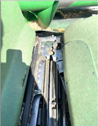 Obraz 1 z 2014 JOHN DEERE 616C 2014 z VIN 1H00612CTFX785030