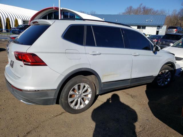 Image 3 of 2018 VOLKSWAGEN TIGUAN SE 2018 with VIN 3VV3B7AX0JM017943