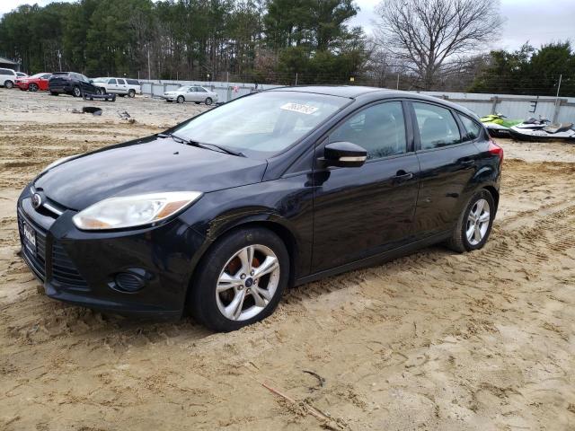 Image 1 of 2013 FORD FOCUS SE 2013 with VIN 1FADP3K28DL349835