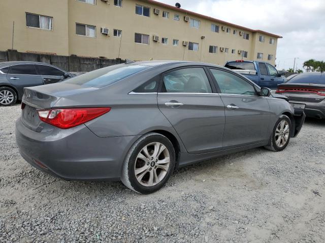 Obraz 3 z 2013 HYUNDAI SONATA SE 2013 z VIN 5NPEC4AC6DH615061
